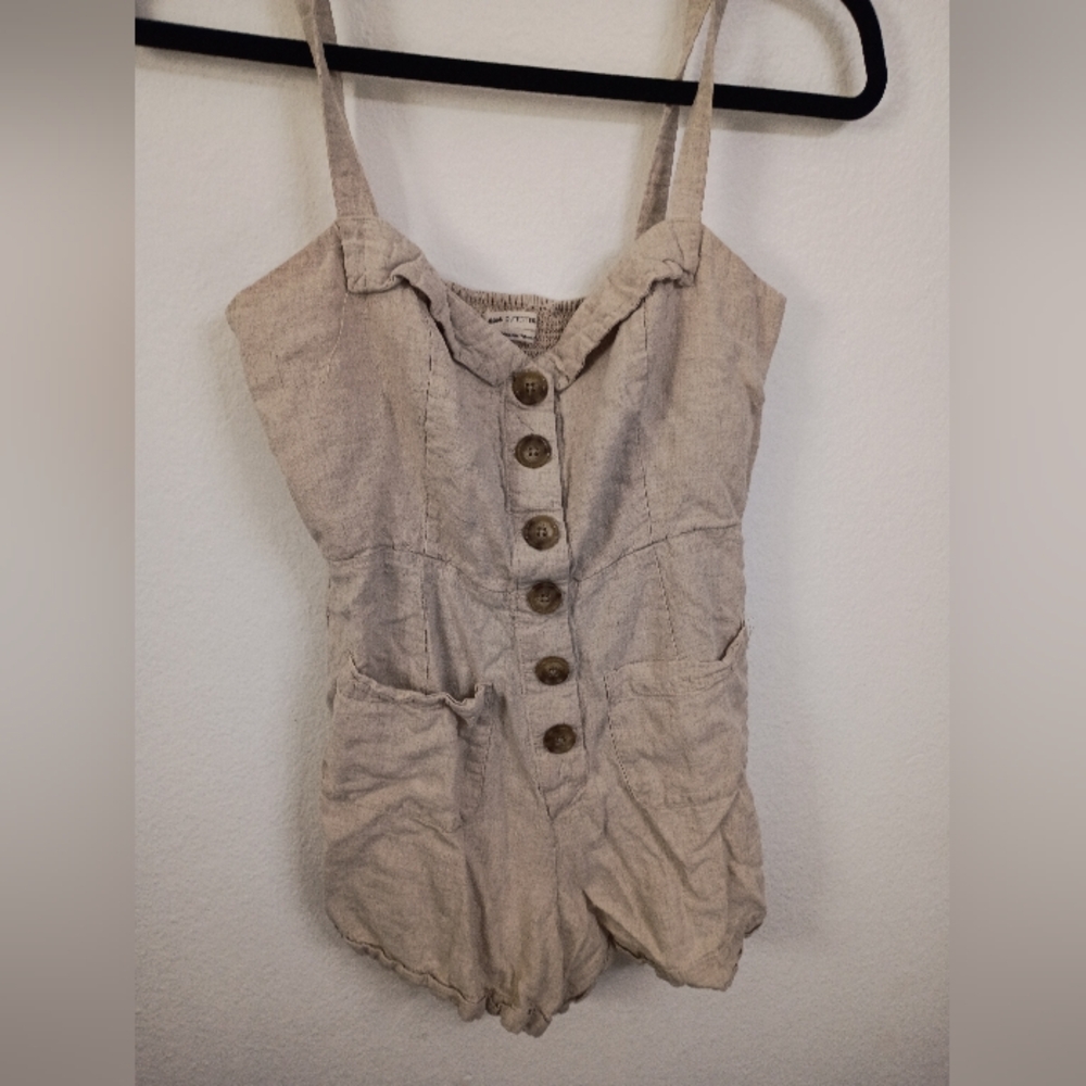 Urban Outfitters Cream Button-Front Girls One-Piece Romper